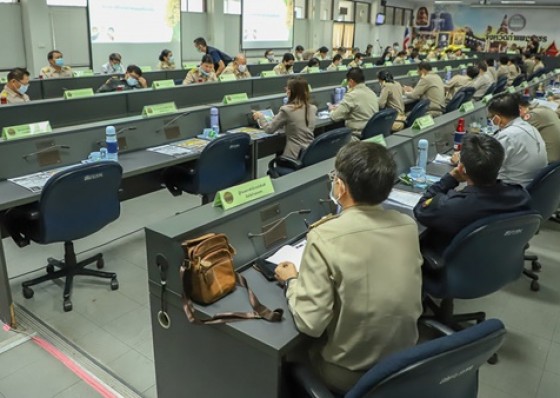 จังหวัดกำแพงเพชรจัดการประชุมคณะหัวหน้าส่วนราชการ สรุปผลการดำเนินงาน พร้อมรับมอบนโยบายขับเคลื่อนการปฏิบัติงานประจำปี 2564 