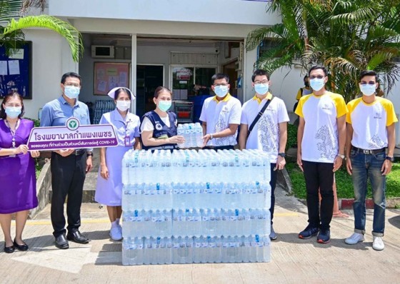 สิงห์อาสา บริจาคน้ำดื่ม ให้โรงพยาบาลกำแพงเพชร