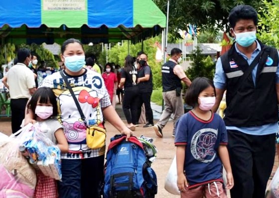 บรรยากาศเต็มไปด้วยรอยยิ้ม หลังนักเรียน รร. บ้านสระสิงห์โต กักตัวครบ 14 วัน  