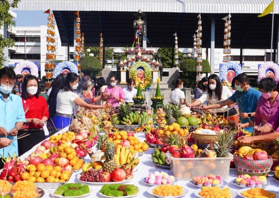 ร.ร.วชิรปราการวิทยาคม บวงสรวงดวงพระวิญญาณพระยาวชิรปราการ