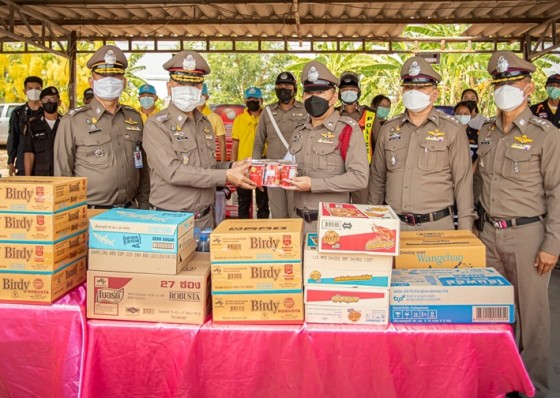 ผู้ช่วย ผบ.ตร. ลงพื้นที่กำแพงเพชร ติดตามการปฏิบัติงานช่วงสงกรานต์ 