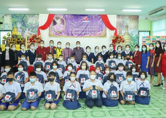 เหล่ากาชาดกำแพงเพชร มอบถุงยังชีพการศึกษา ให้นักเรียนพื้นที่กำแพงเพชร เพื่อเสริมสร้างทักษะด้านภาษาไทย