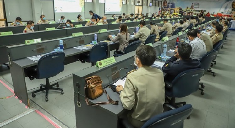 จังหวัดกำแพงเพชรจัดการประชุมคณะหัวหน้าส่วนราชการ สรุปผลการดำเนินงาน พร้อมรับมอบนโยบายขับเคลื่อนการปฏิบัติงานประจำปี 2564 