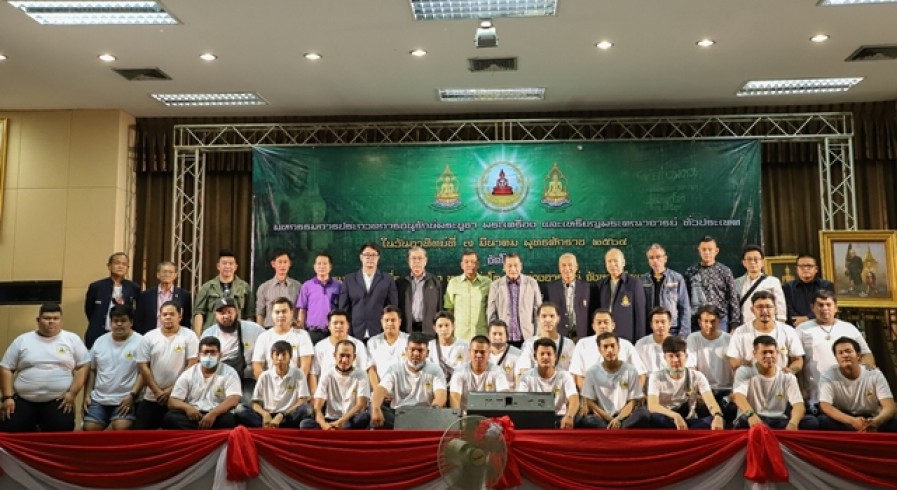 ชมรมพระเครื่องเมืองชากังราว จัดงานเลี้ยงต้อนรับนักสะสมพระเครื่องที่เดินทางมาร่วมงานประกวดพระบูชาพระเครื่อง