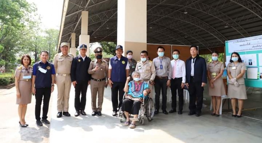 ผู้ว่าราชการจังหวัดกำแพงเพชร ลงพื้นที่ตรวจเยี่ยมเลือกตั้งเทศบาลของจังหวัดกำแพงเพชร
